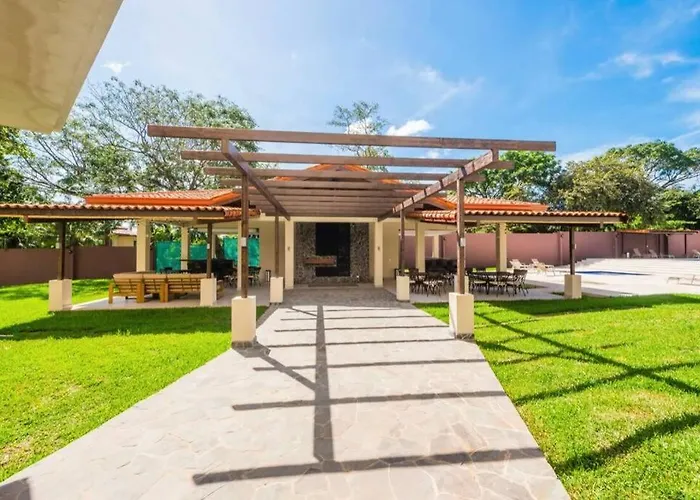 Pen16 Luxury 3bd In Excl Complex Tamarindo