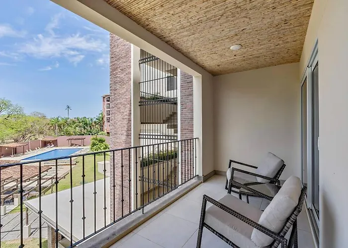 Pen16 Luxury 3bd In Excl Complex