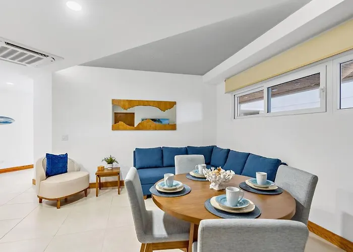 Apartment Pen16 Luxury 3bd In Excl Complex